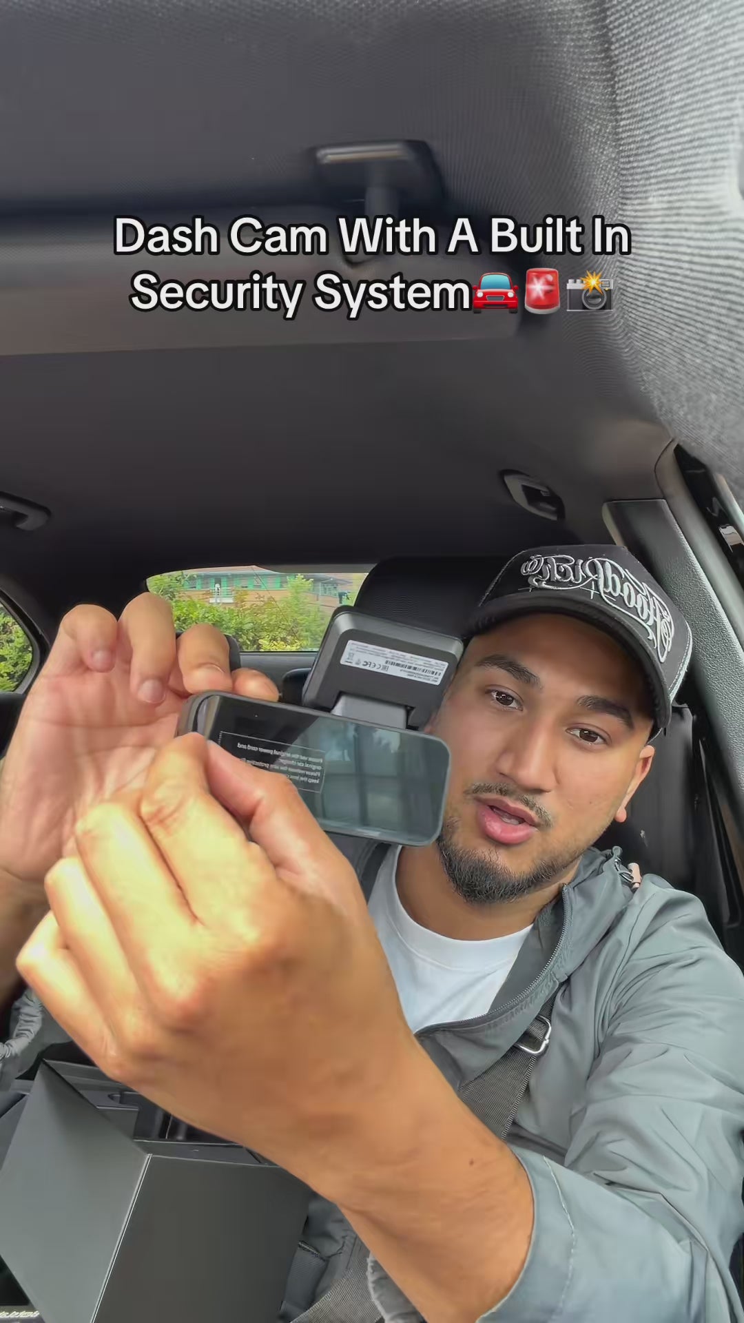 Carica il video: 